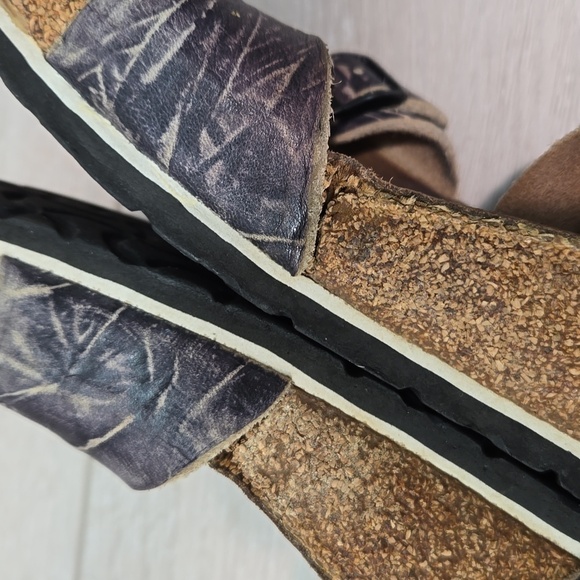 Birkis by Birkenstock Women Sandals Flats shoes sz 40/9 Narrow - Picture 10 of 16